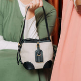 ChicCarry Bucket Bag