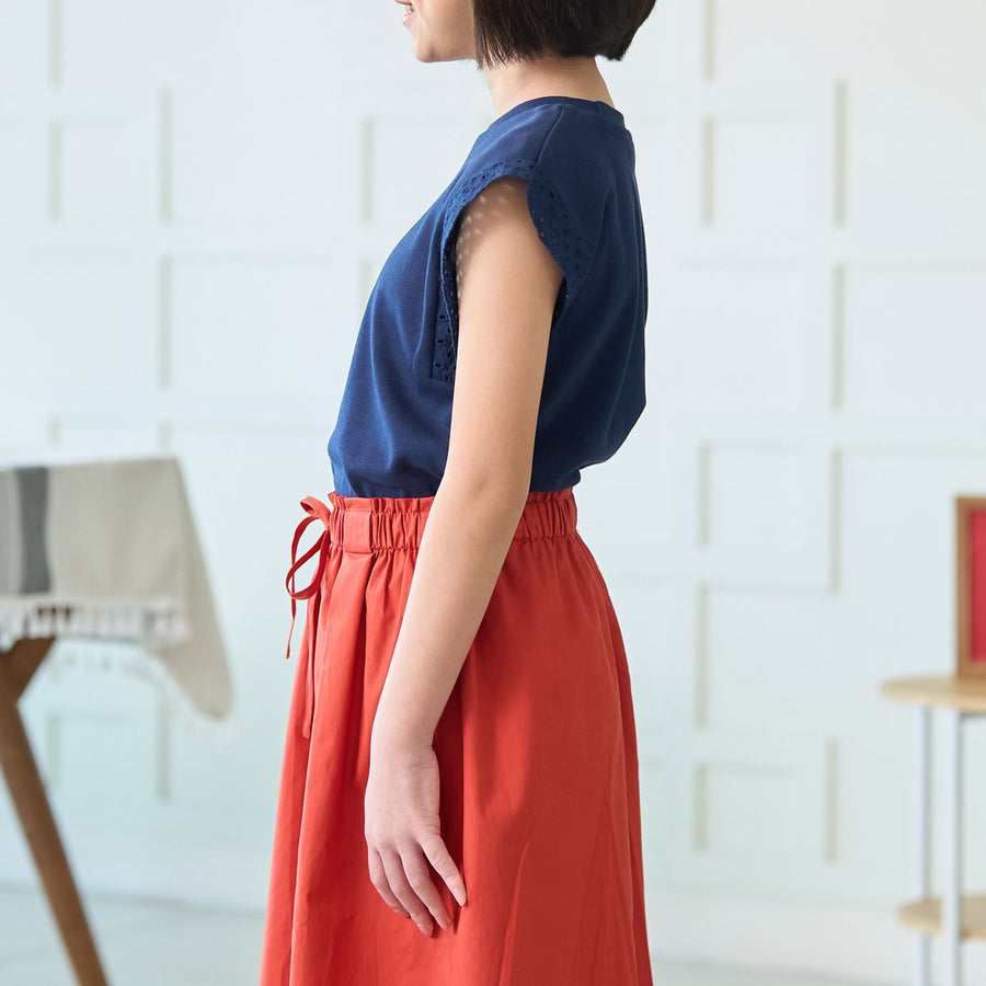 Girl Loose-Fit Lace Sleeveless Top