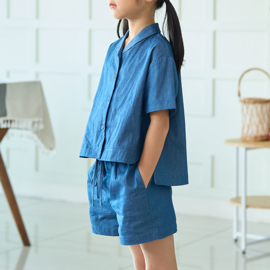 Girl Shawl Collar Short Sleeve Shirt