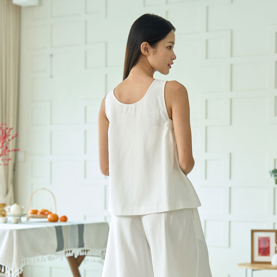 Box Pleat Sleeveless Top