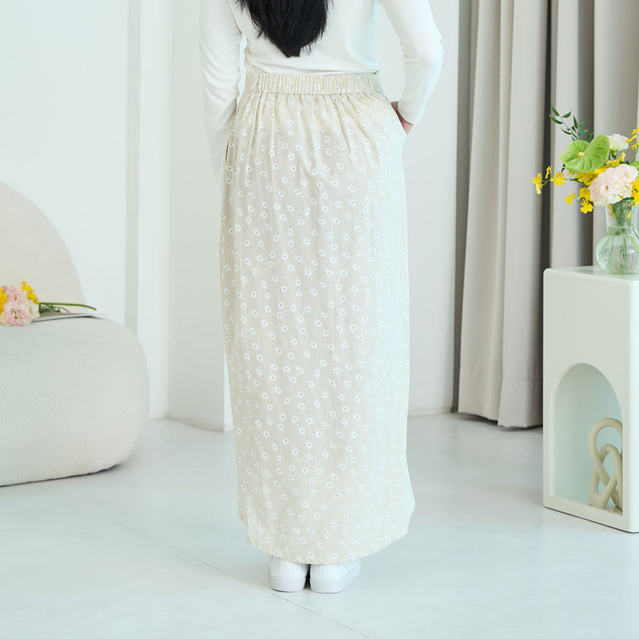 Floral Ruched Maxi Tulip Skirt